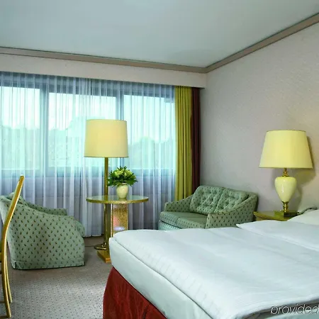 Maritim Grand Hotel